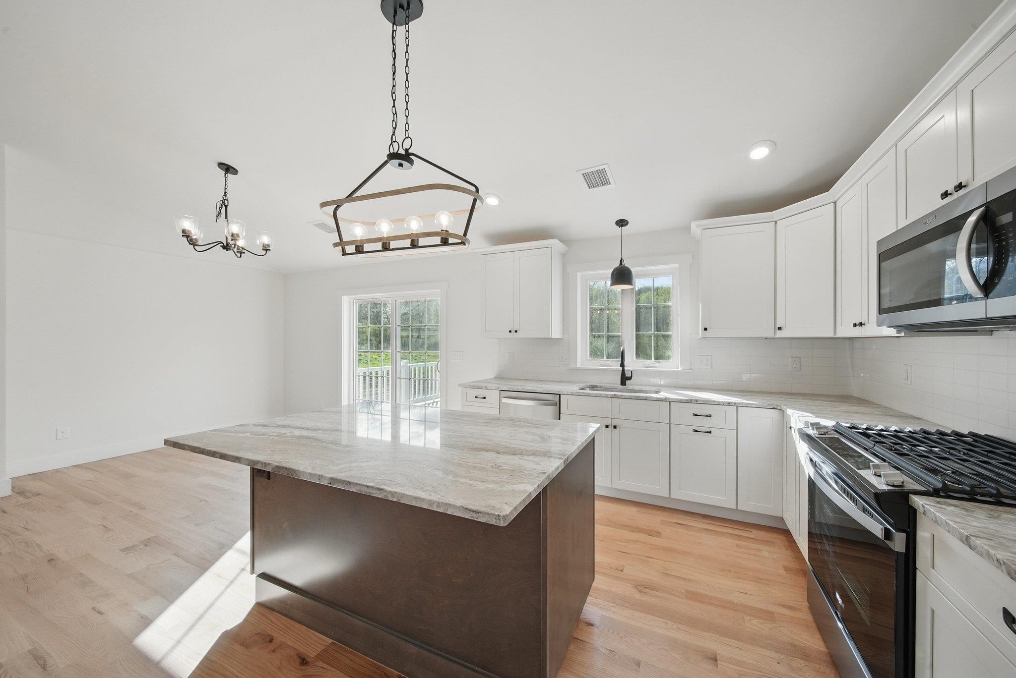 Single Family Mulford  Orange County, NY 10940, MLS-849149-8