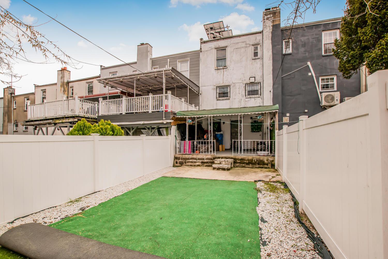 Single Family 228th  Bronx, NY 10466, MLS-849152-15