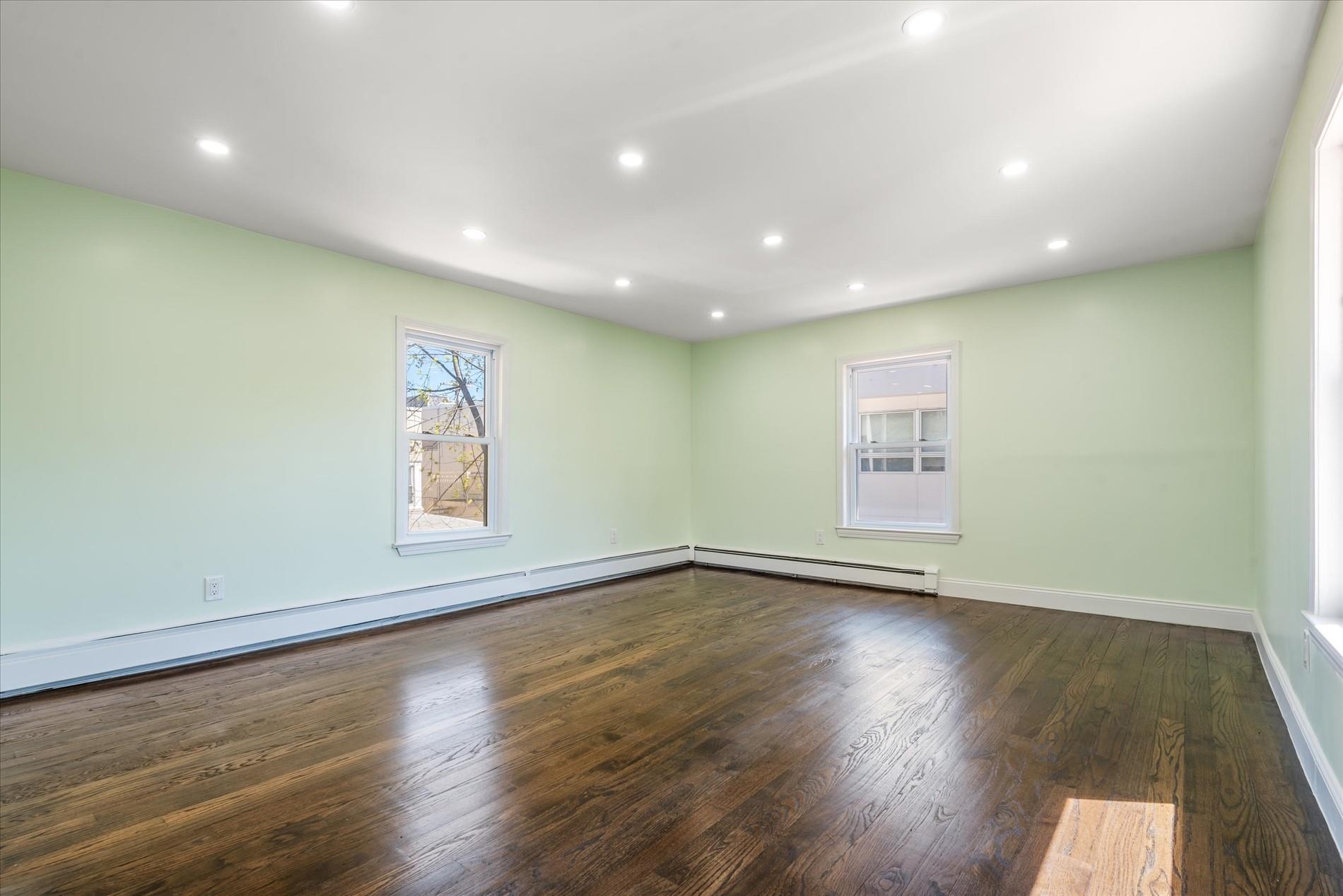 Single Family Breuer  Nassau County, NY 11023, MLS-849164-16