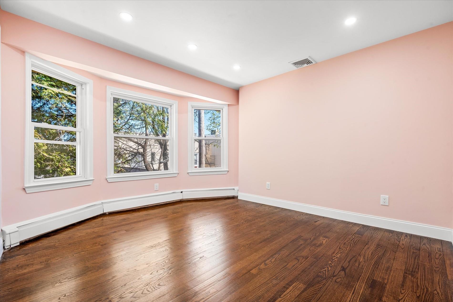 Single Family Breuer  Nassau County, NY 11023, MLS-849164-22