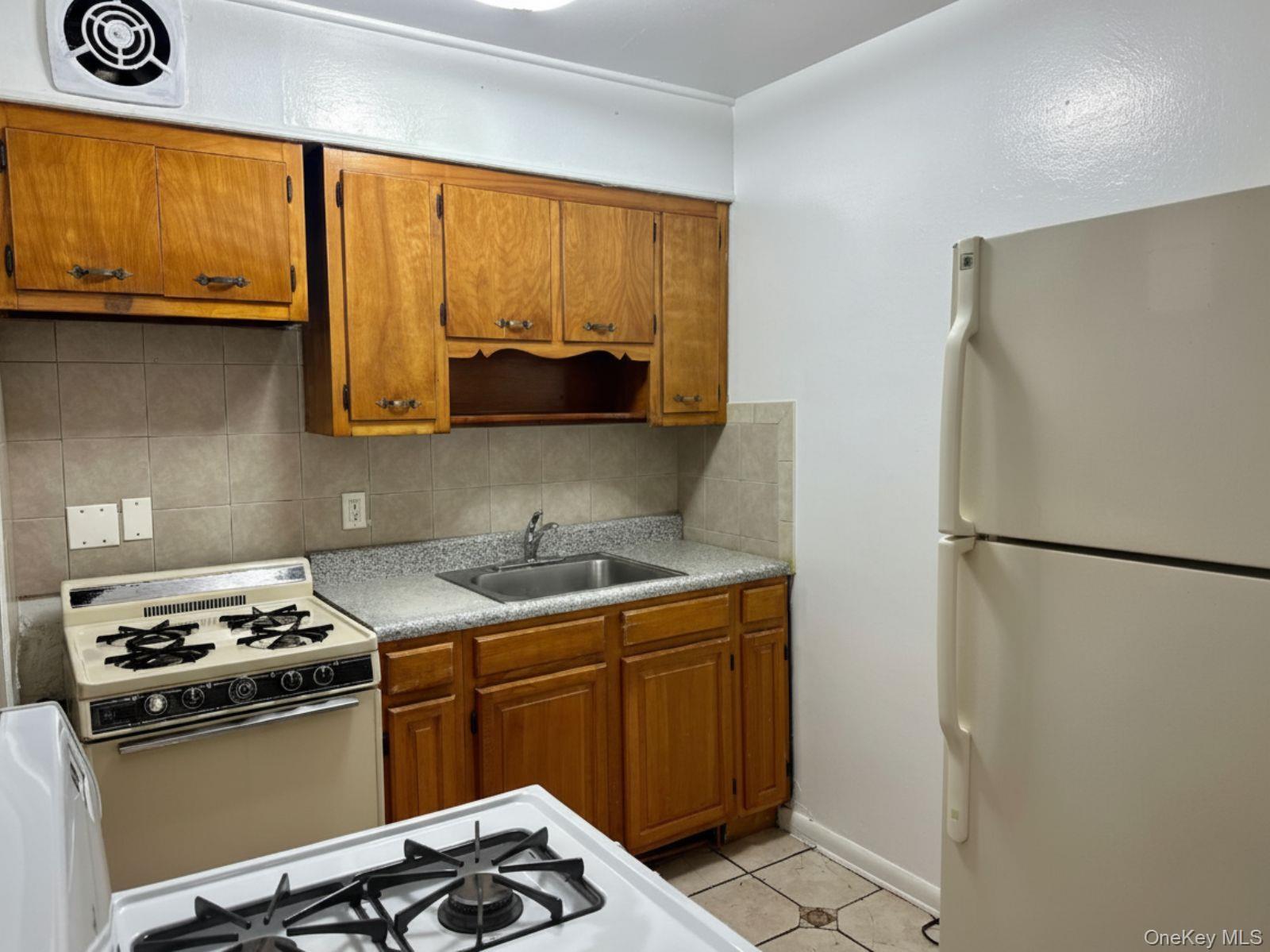 Single Family 68 Queens, NY 11377, MLS-849168-17