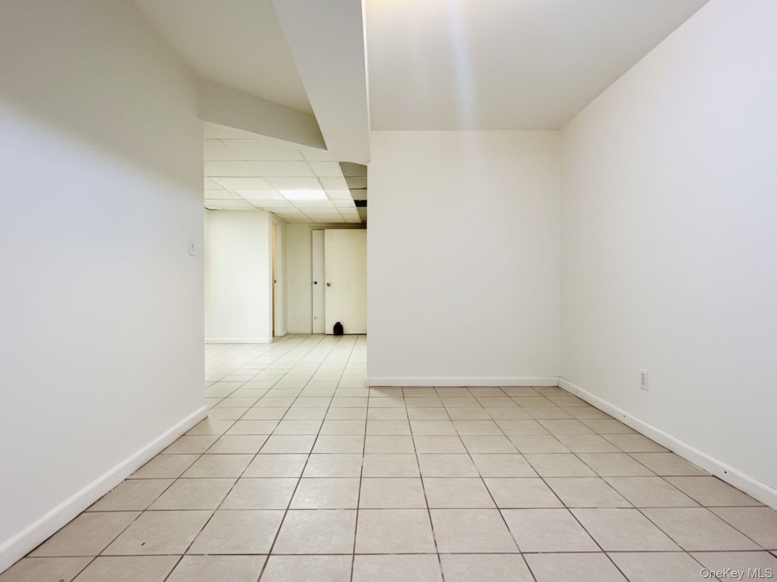 Single Family 68 Queens, NY 11377, MLS-849168-31