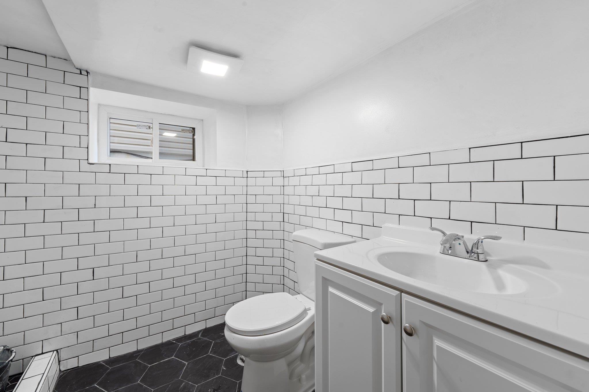 Single Family 207th  Queens, NY 11411, MLS-849174-28