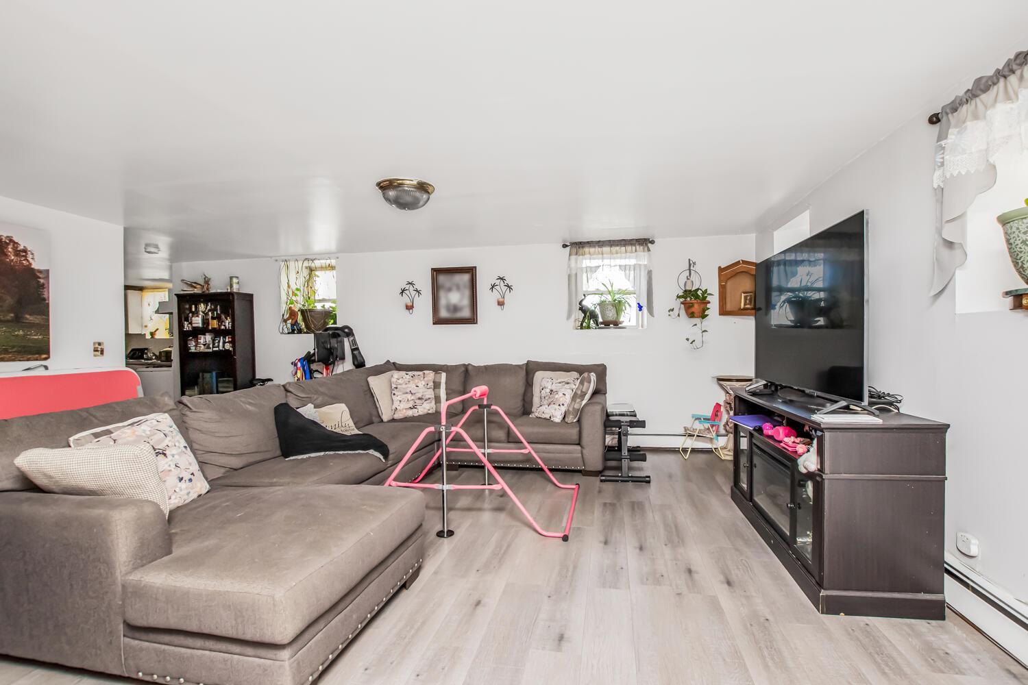 Single Family Waldo  Bronx, NY 10463, MLS-849182-20
