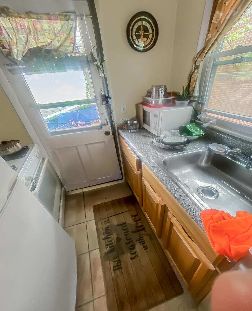 Single Family Waldo  Bronx, NY 10463, MLS-849182-28
