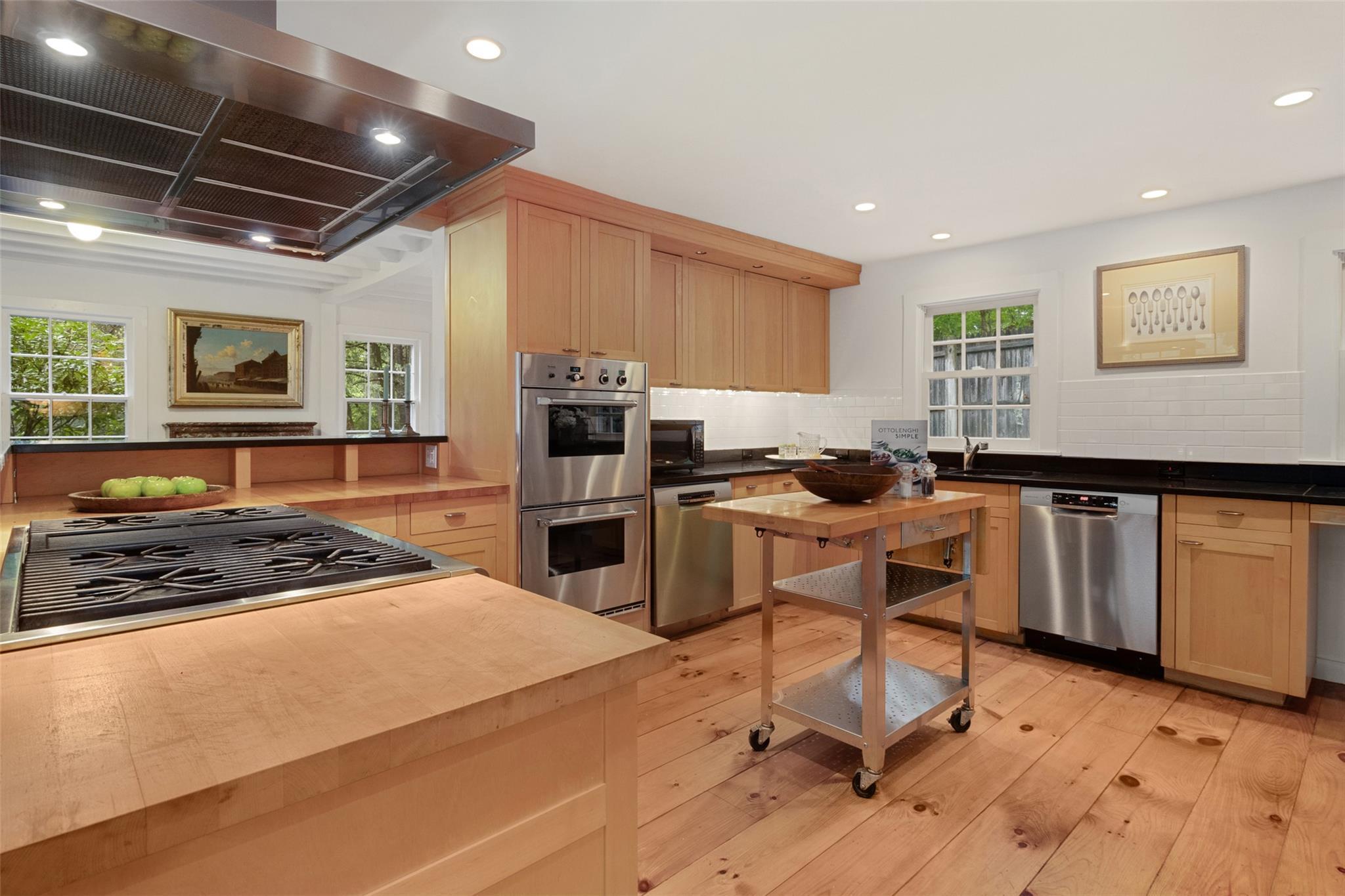 Single Family Dingle Ridge  Westchester County, NY 10560, MLS-849190-11