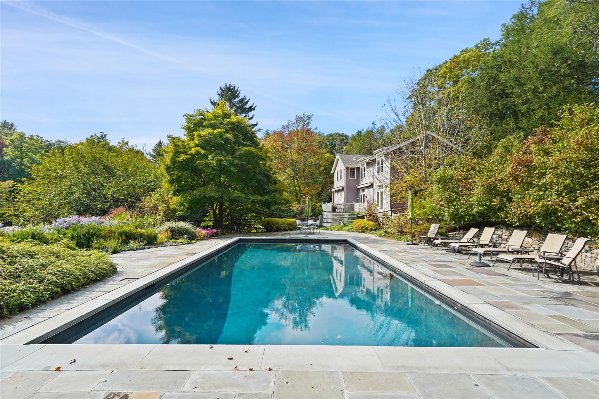Single Family Dingle Ridge  Westchester County, NY 10560, MLS-849190-30