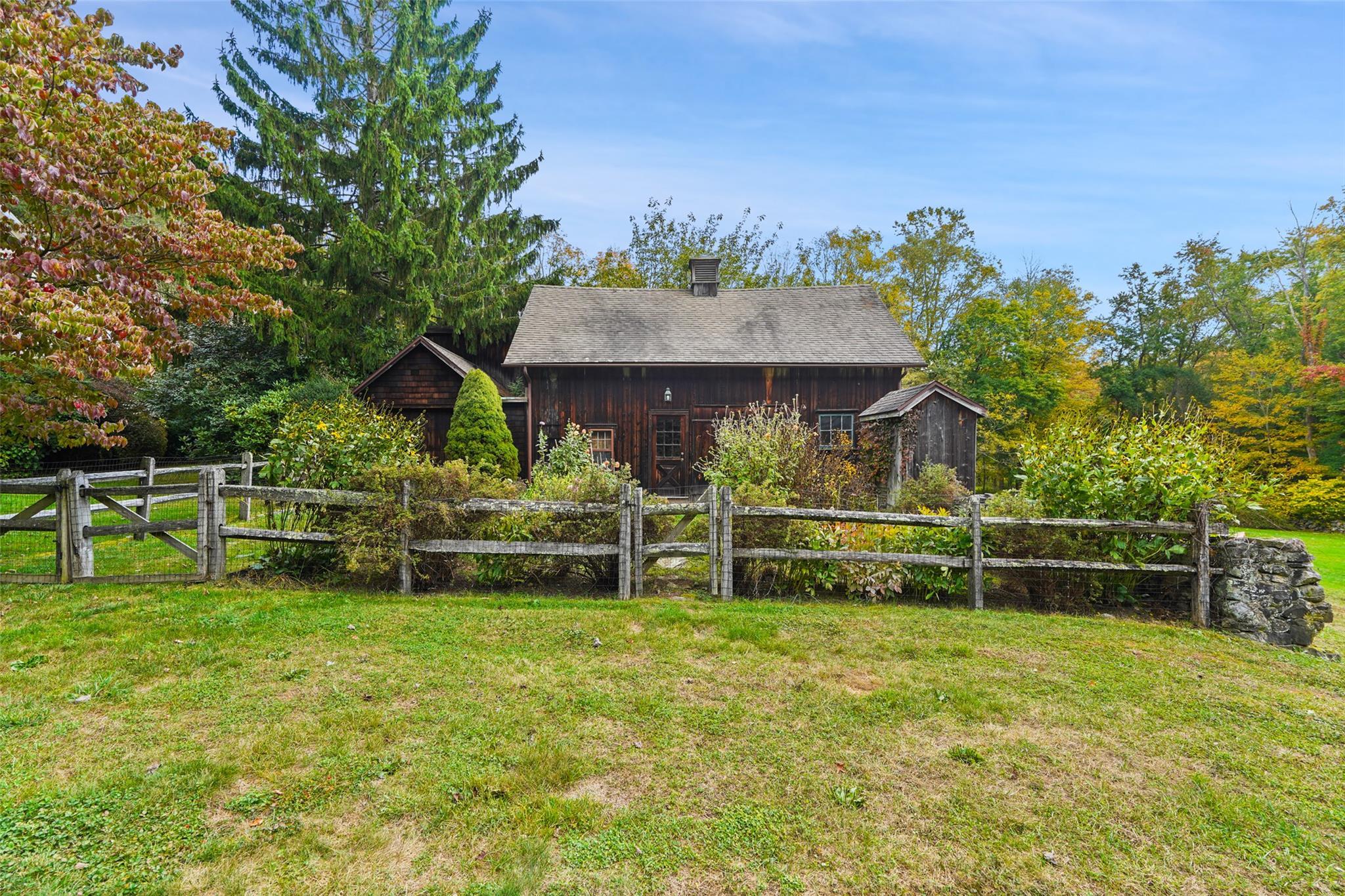 Single Family Dingle Ridge  Westchester County, NY 10560, MLS-849190-32