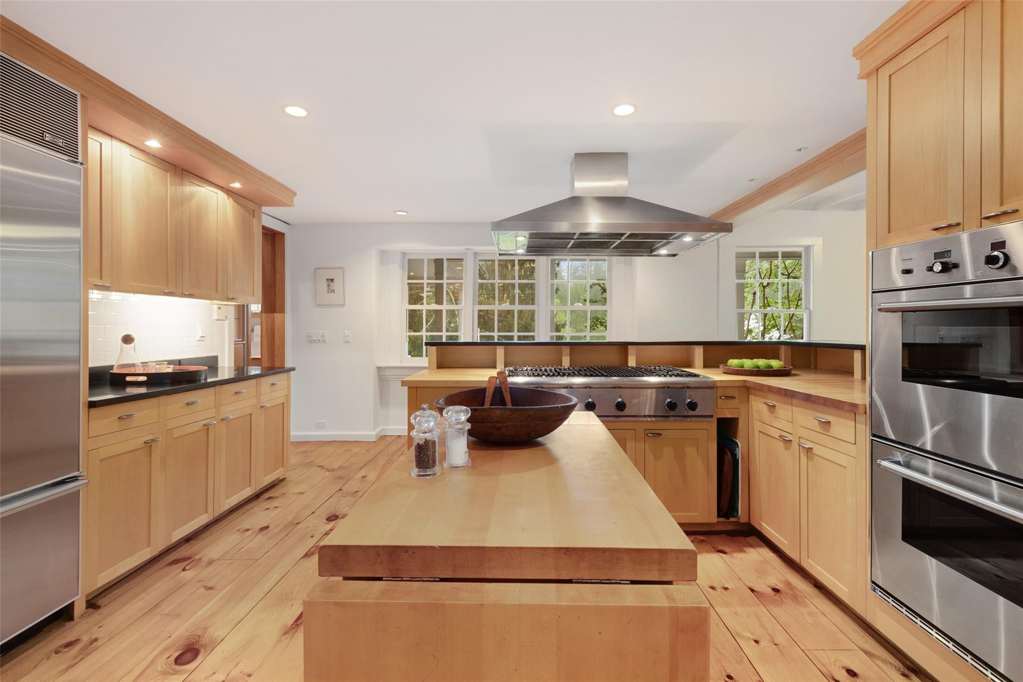 Single Family Dingle Ridge  Westchester County, NY 10560, MLS-849190-9