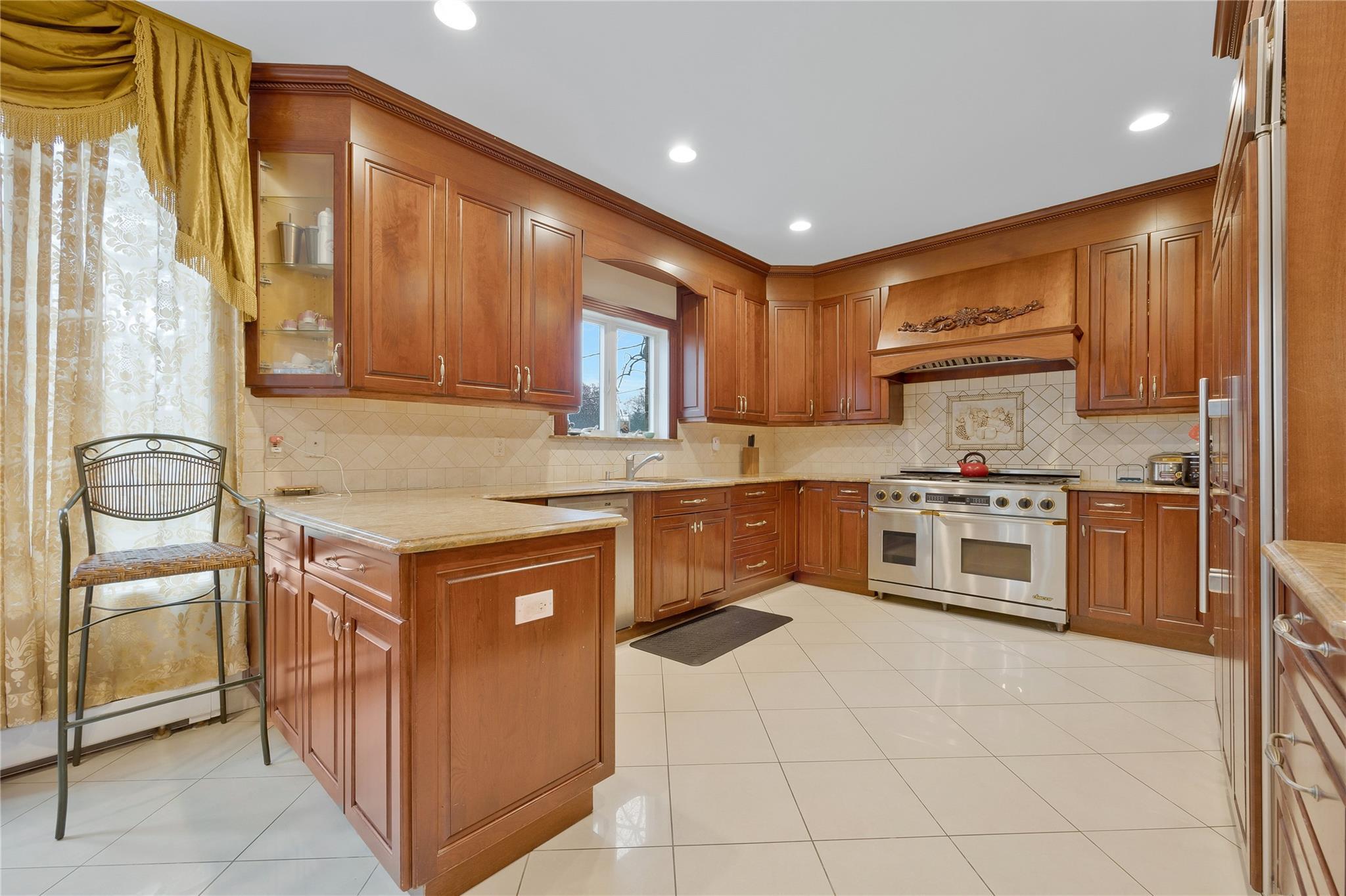 Single Family Percheron  Nassau County, NY 11577, MLS-849197-10