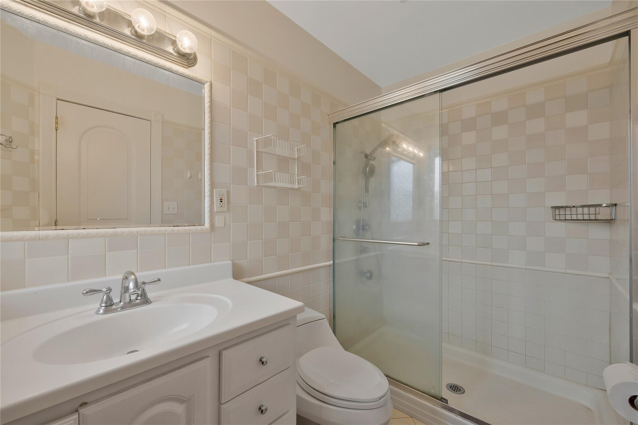 Single Family Percheron  Nassau County, NY 11577, MLS-849197-27