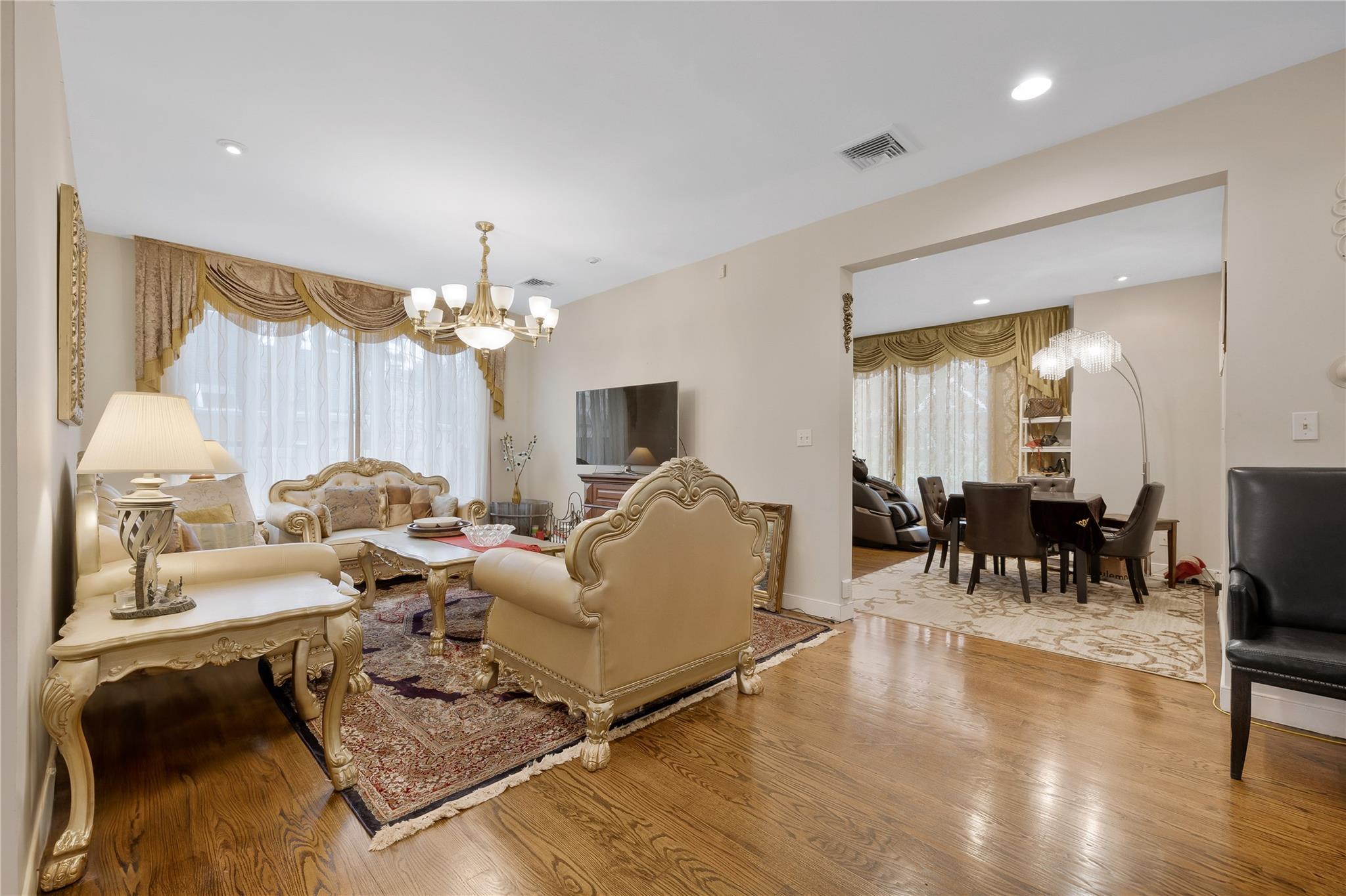 Single Family Percheron  Nassau County, NY 11577, MLS-849197-8