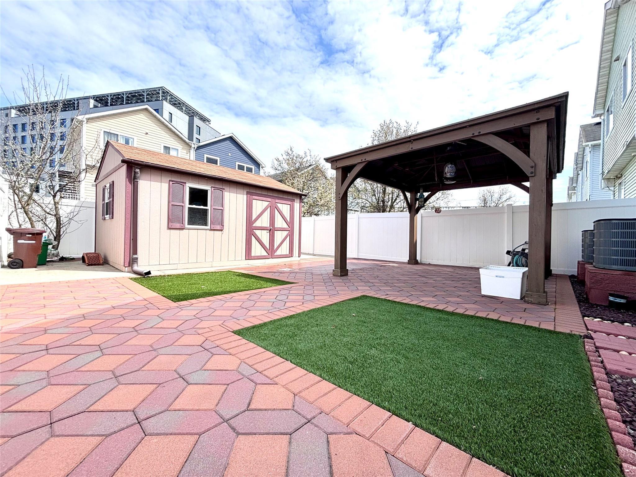 Single Family Beach 37  Queens, NY 11691, MLS-849212-27