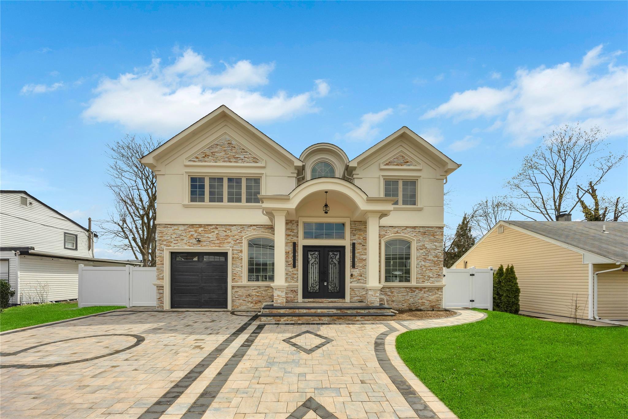 Single Family 4th  Nassau County, NY 11801, MLS-849226-28