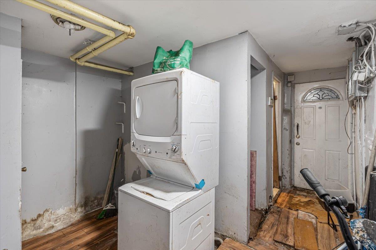 Single Family Shakespeare  Bronx, NY 10452, MLS-849246-15