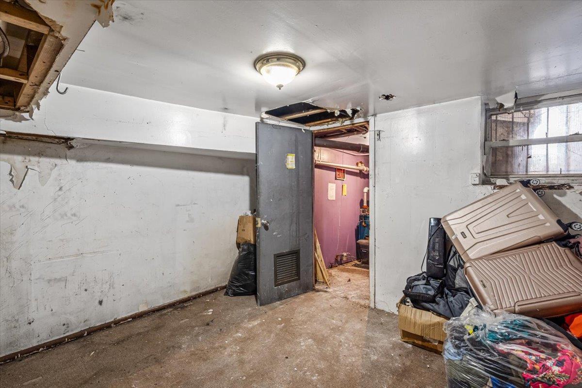 Single Family Shakespeare  Bronx, NY 10452, MLS-849246-17