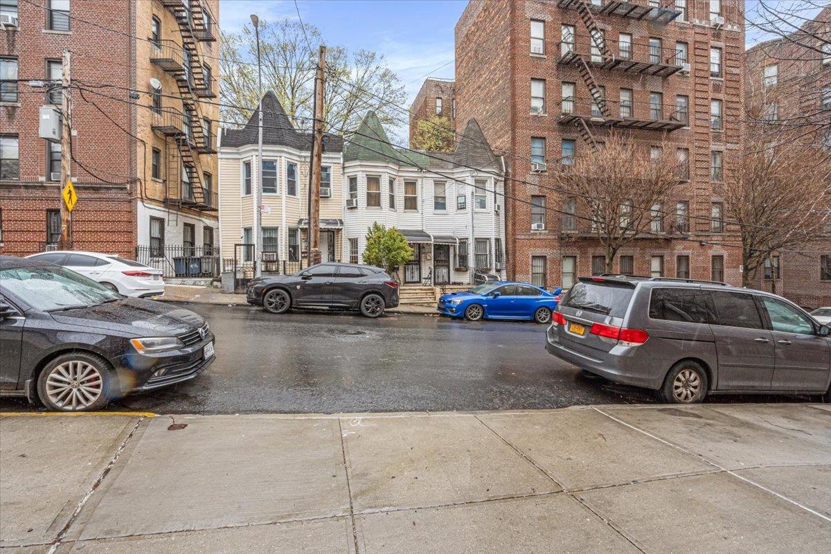 Single Family Shakespeare  Bronx, NY 10452, MLS-849246-18