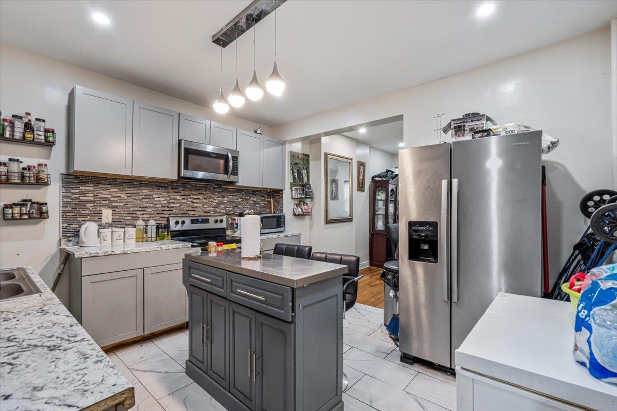 Single Family Shakespeare  Bronx, NY 10452, MLS-849246-4