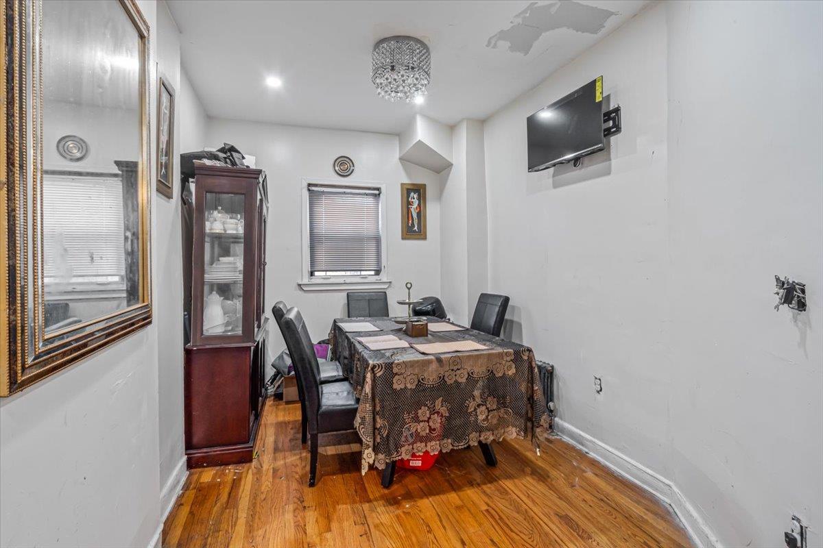 Single Family Shakespeare  Bronx, NY 10452, MLS-849246-7