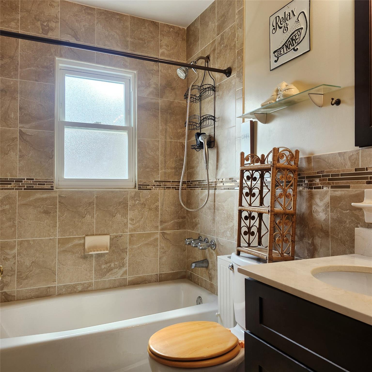 Single Family 95th  Queens, NY 11414, MLS-849261-8