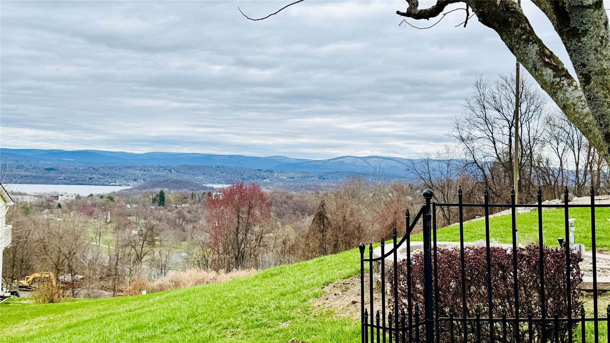 Single Family Wyms Heights  Ulster County, NY 12542, MLS-849275-8