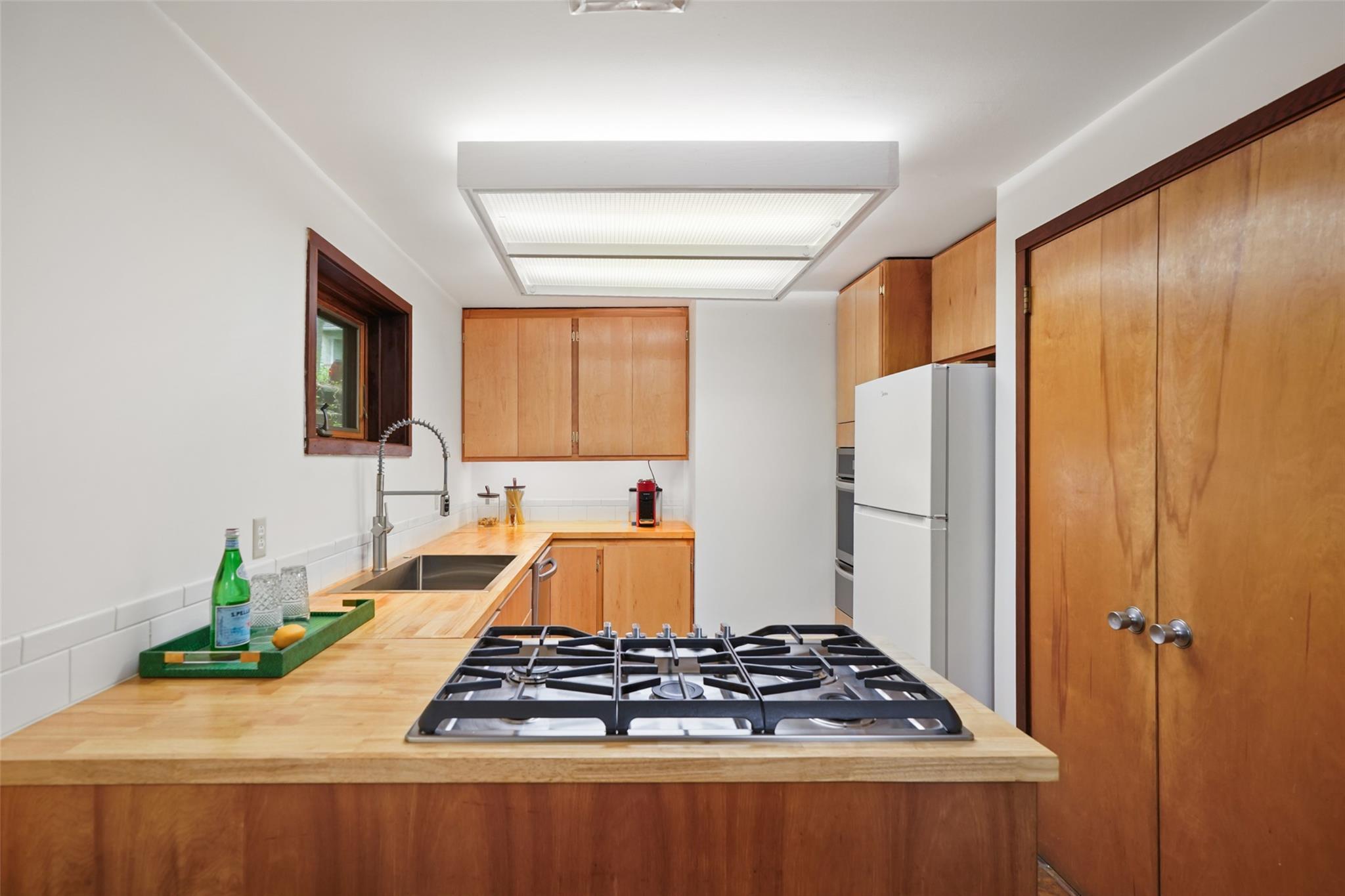 Single Family Tweed  Rockland County, NY 10960, MLS-849308-15