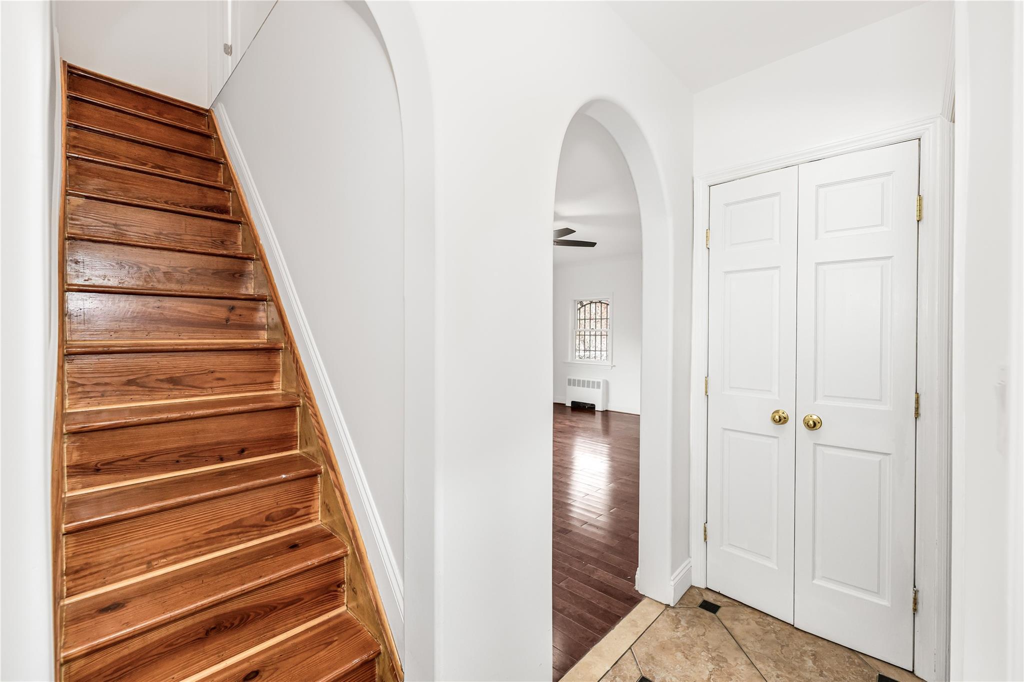 Single Family Hering  Bronx, NY 10461, MLS-849333-10