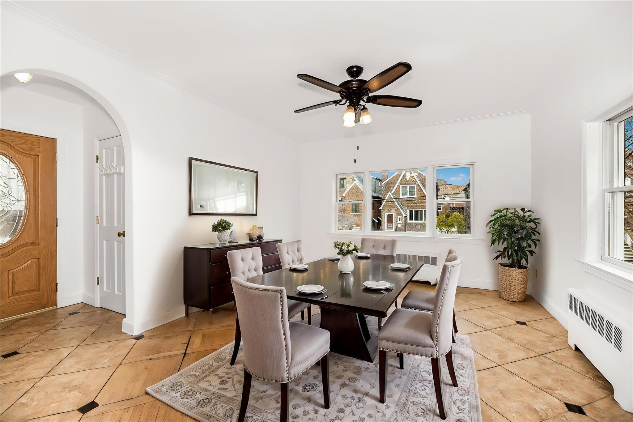 Single Family Hering  Bronx, NY 10461, MLS-849333-4