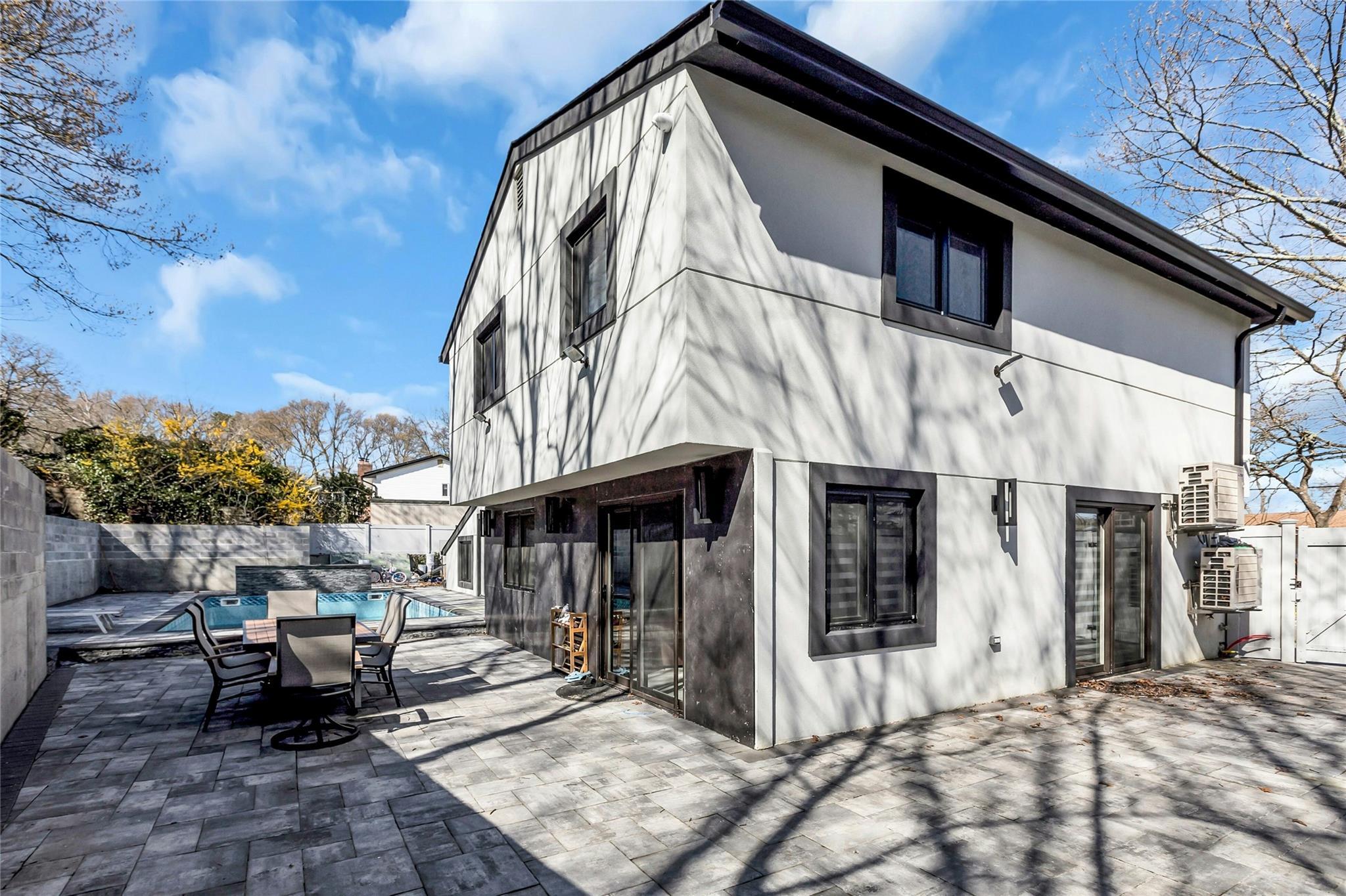 Single Family Carldon  Suffolk County, NY 11788, MLS-849345-27