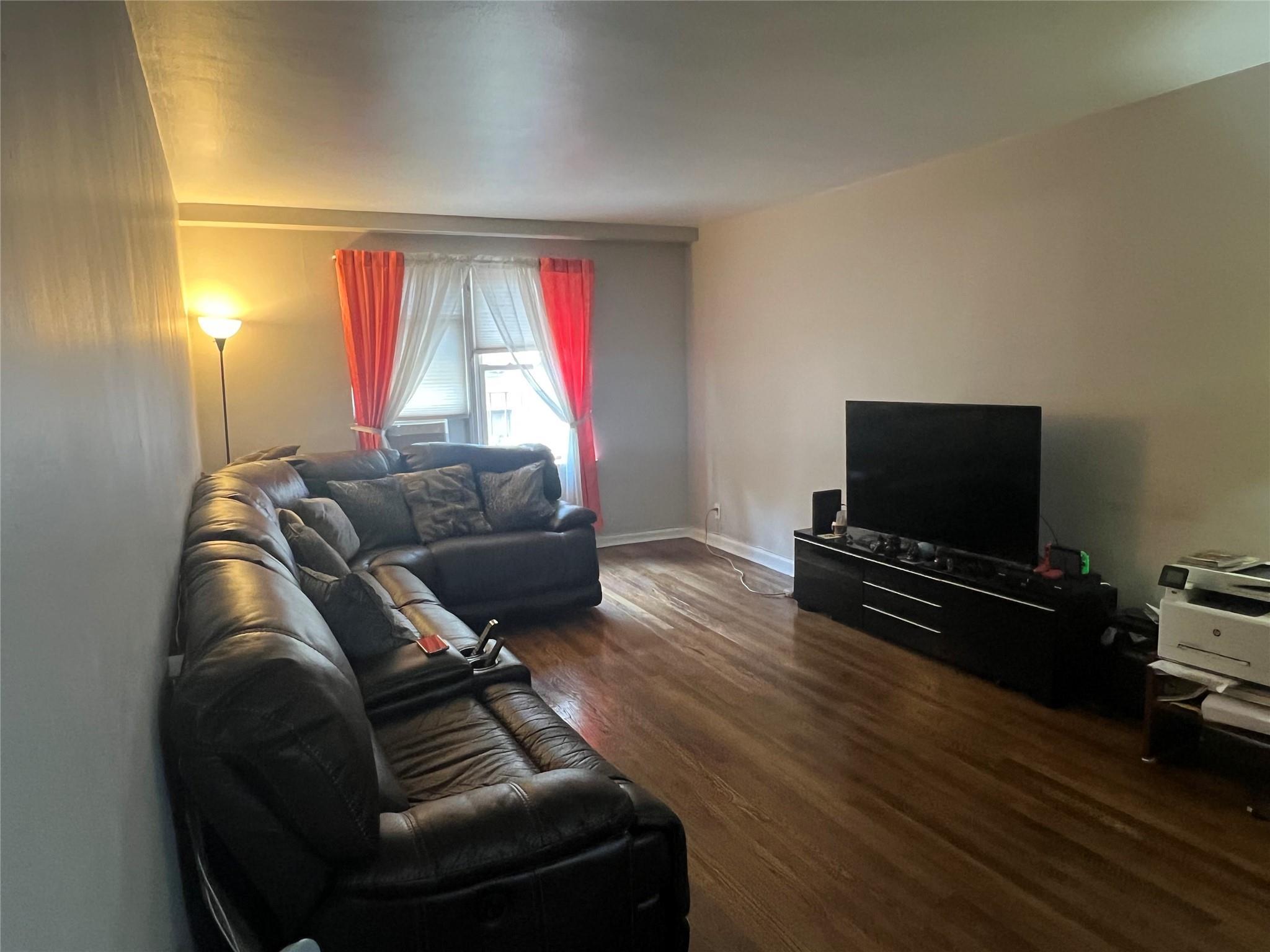 Coop Barnes  Bronx, NY 10462, MLS-849349-2