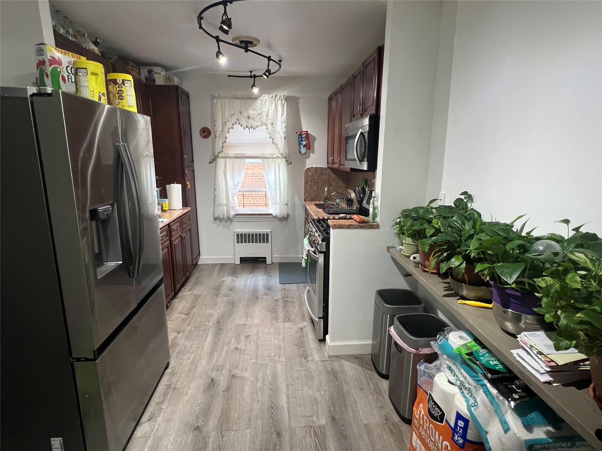 Coop Barnes  Bronx, NY 10462, MLS-849349-5
