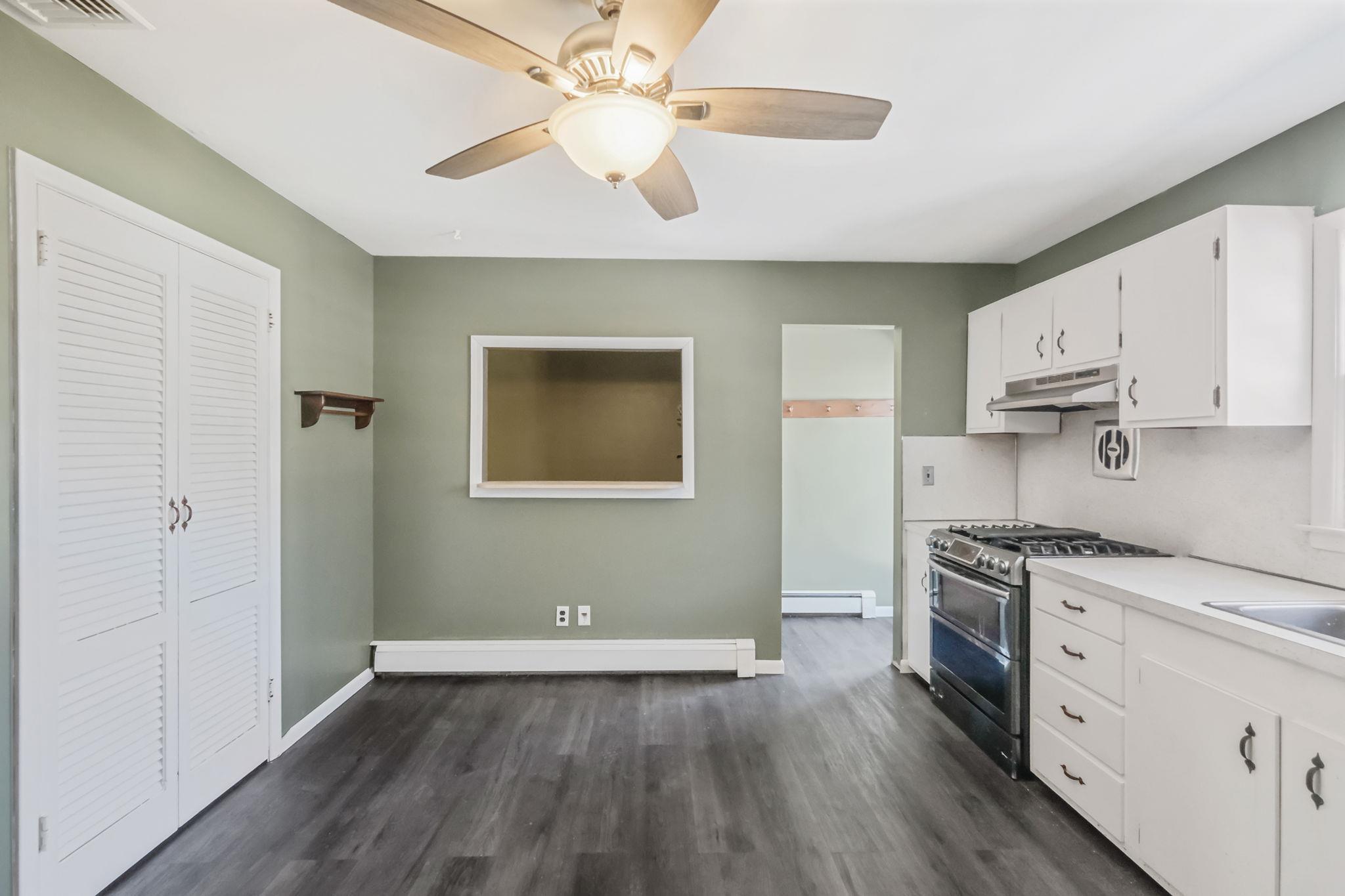 Single Family Beaverdam  Suffolk County, NY 11751, MLS-849350-13