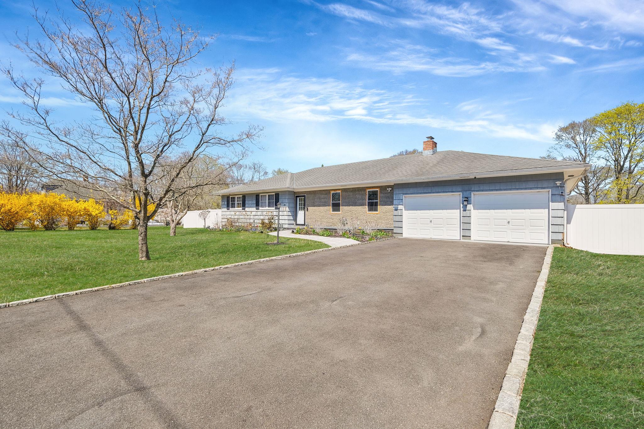 Single Family Beaverdam  Suffolk County, NY 11751, MLS-849350-2