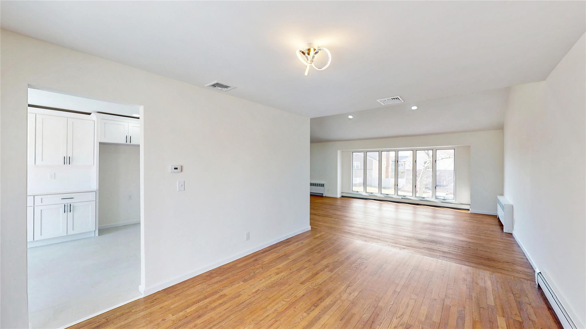 Single Family Woodmere  Nassau County, NY 11581, MLS-849370-10
