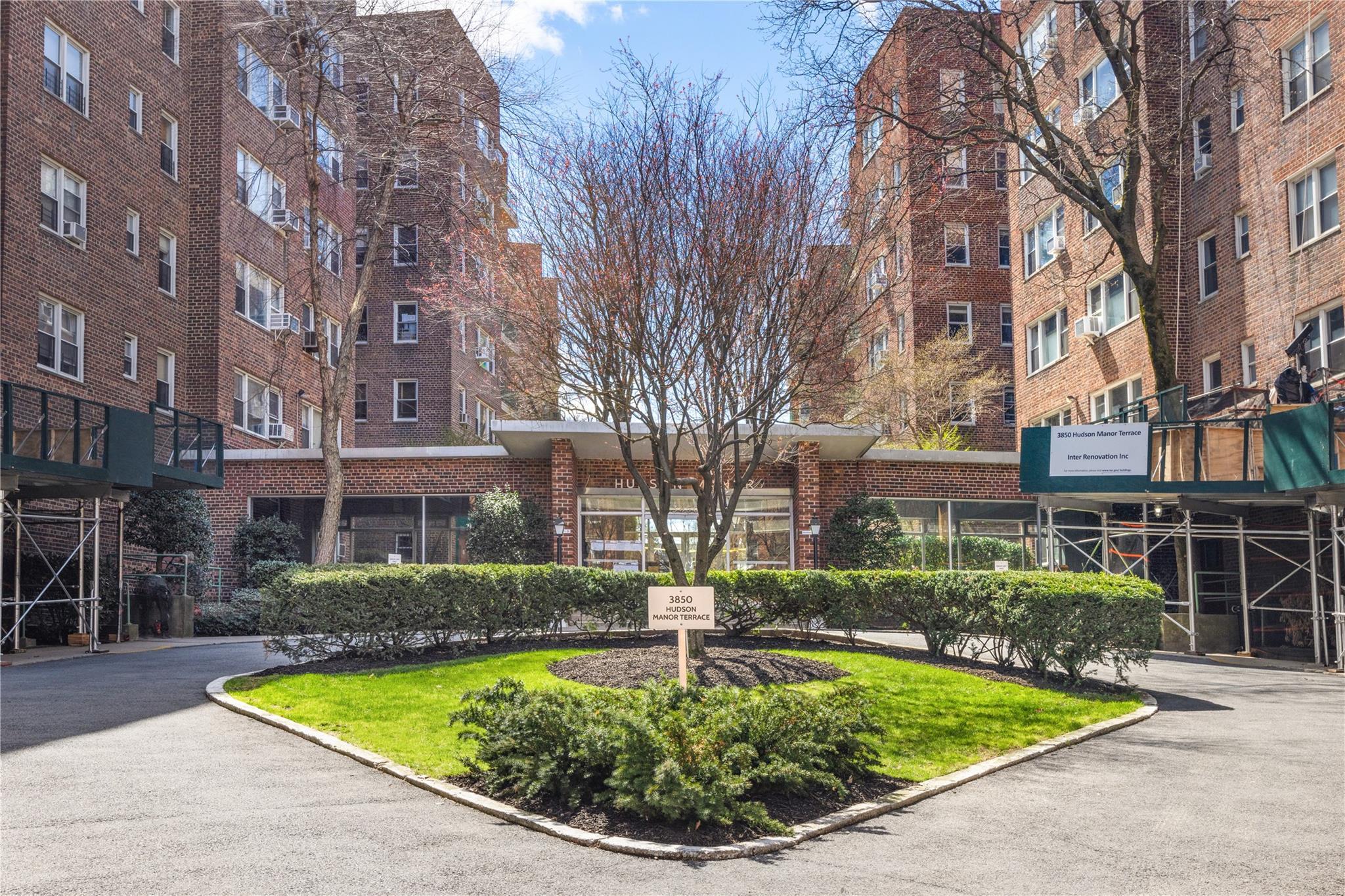 Coop Hudson Manor  Bronx, NY 10463, MLS-849380-15
