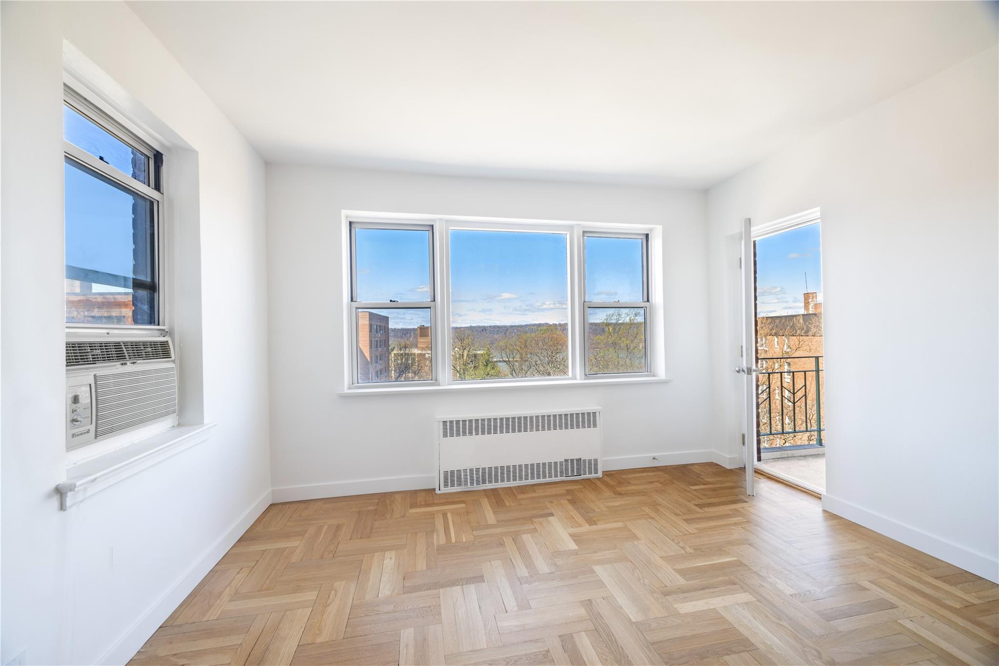 Coop Hudson Manor  Bronx, NY 10463, MLS-849380-3
