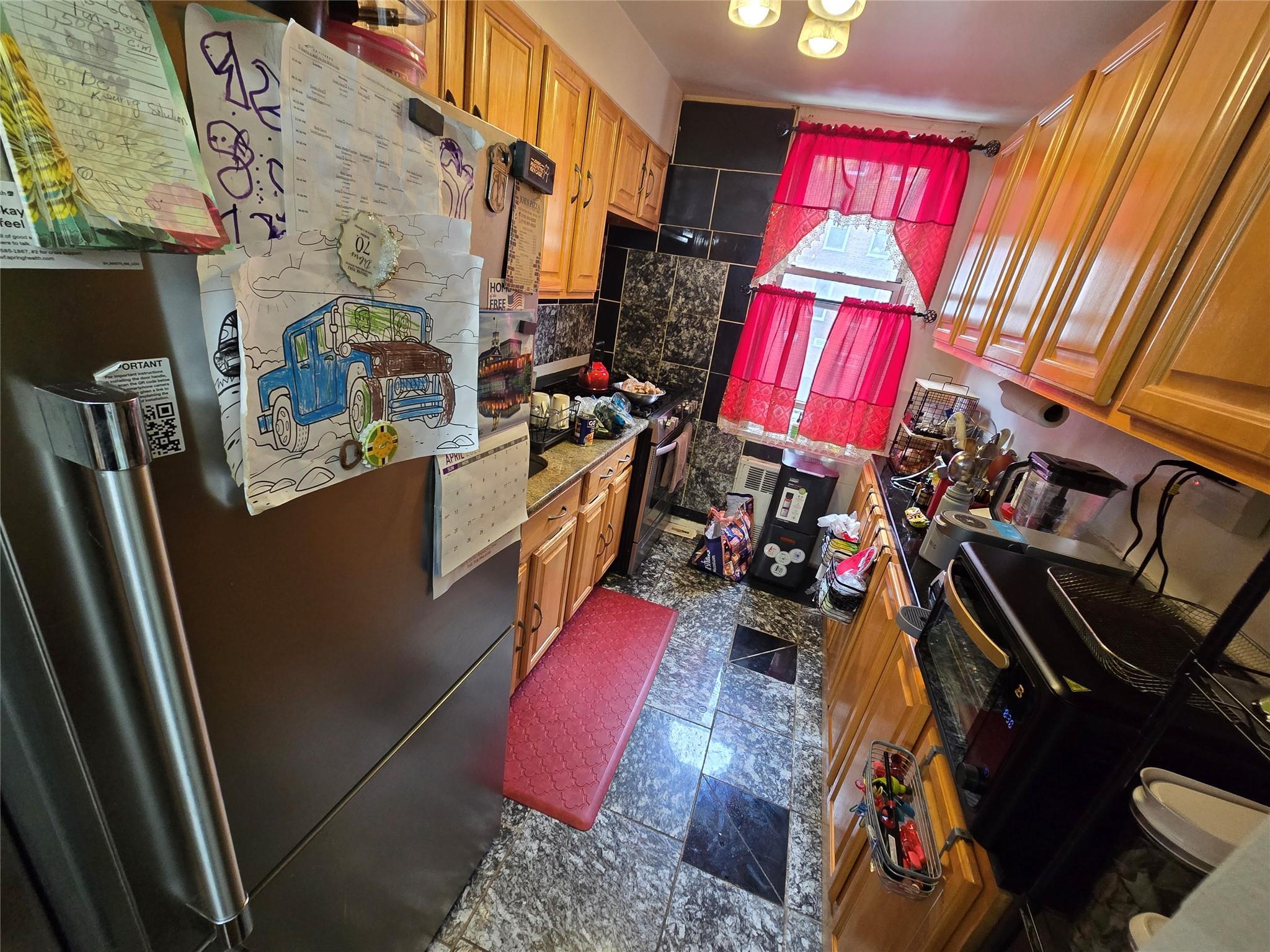 Coop Thieriot  Bronx, NY 10460, MLS-849394-6
