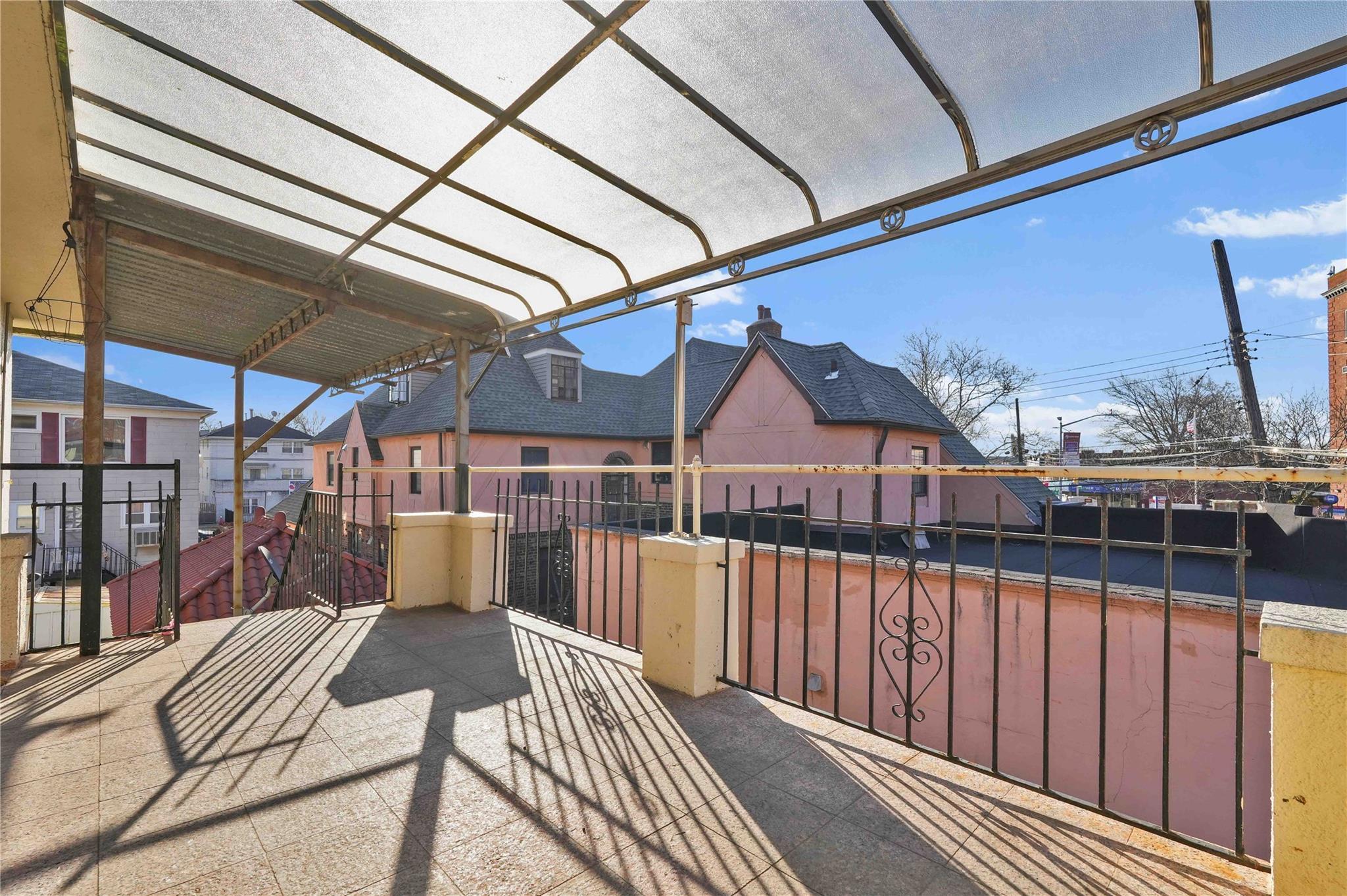 Apartment Parsons  Queens, NY 11355, MLS-849411-5