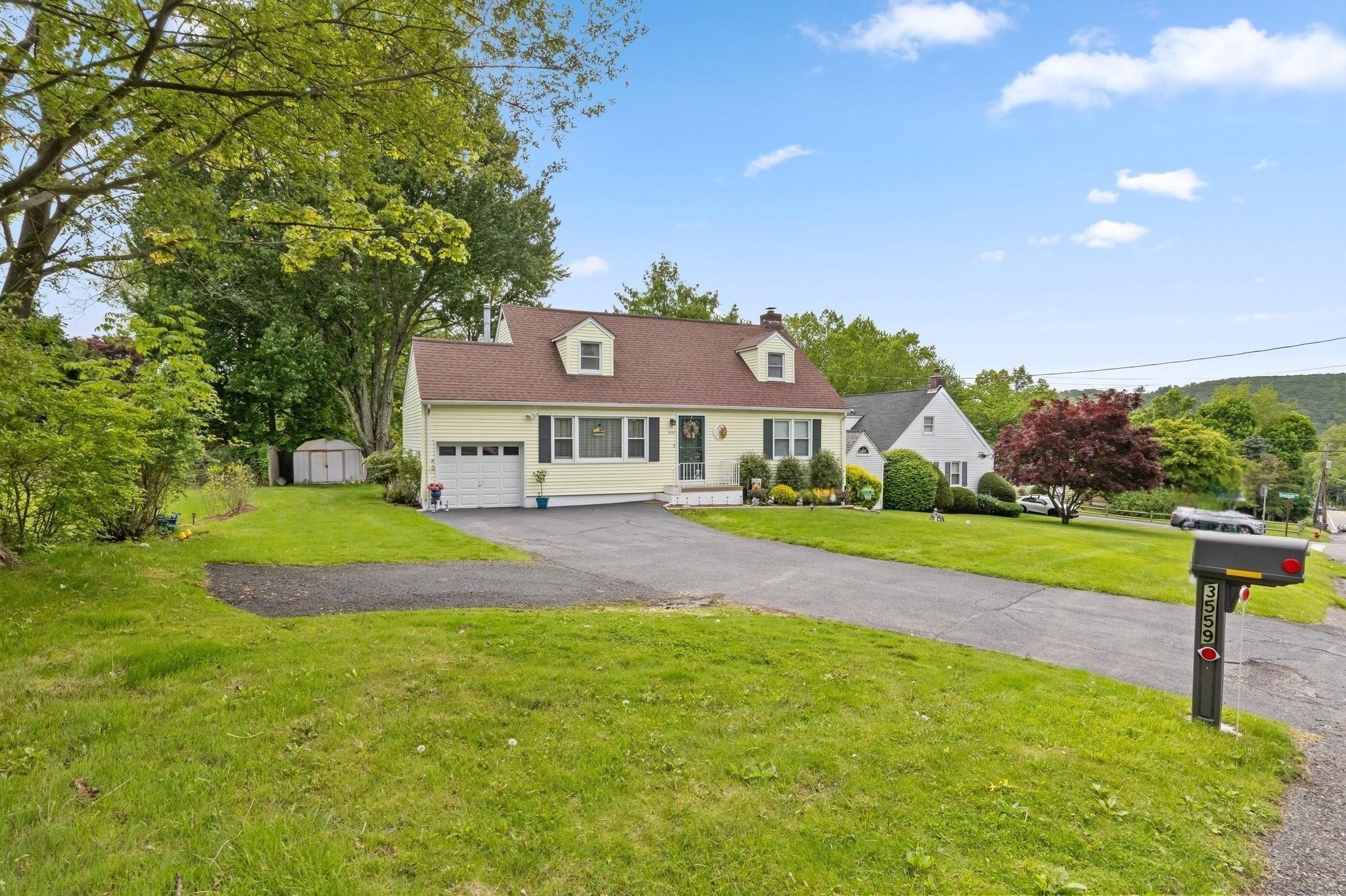 Single Family Old Yorktown  Westchester County, NY 10598, MLS-849446-3