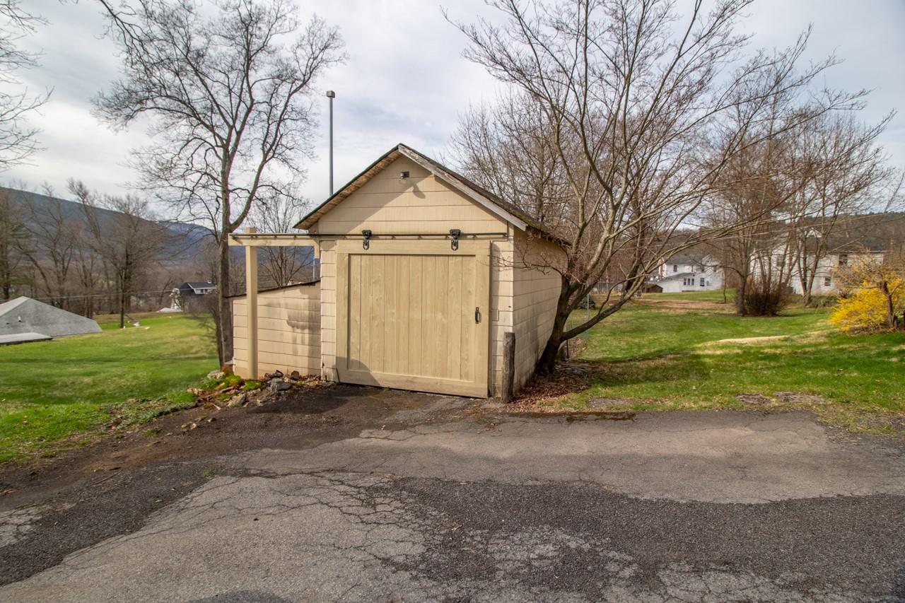 Single Family Hill  Ulster County, NY 12458, MLS-849453-16