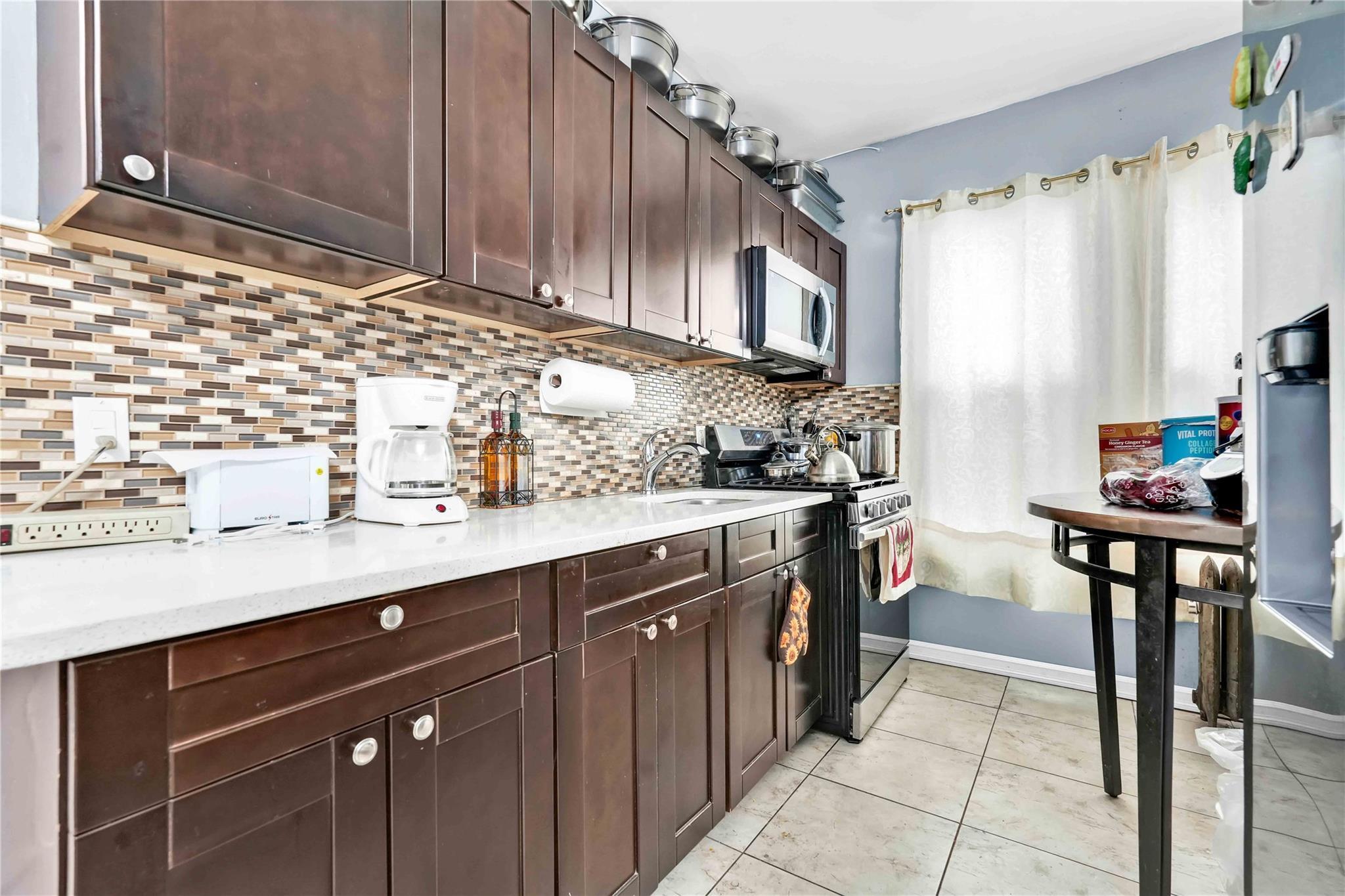 Single Family Farragut  Brooklyn, NY 11236, MLS-849459-5