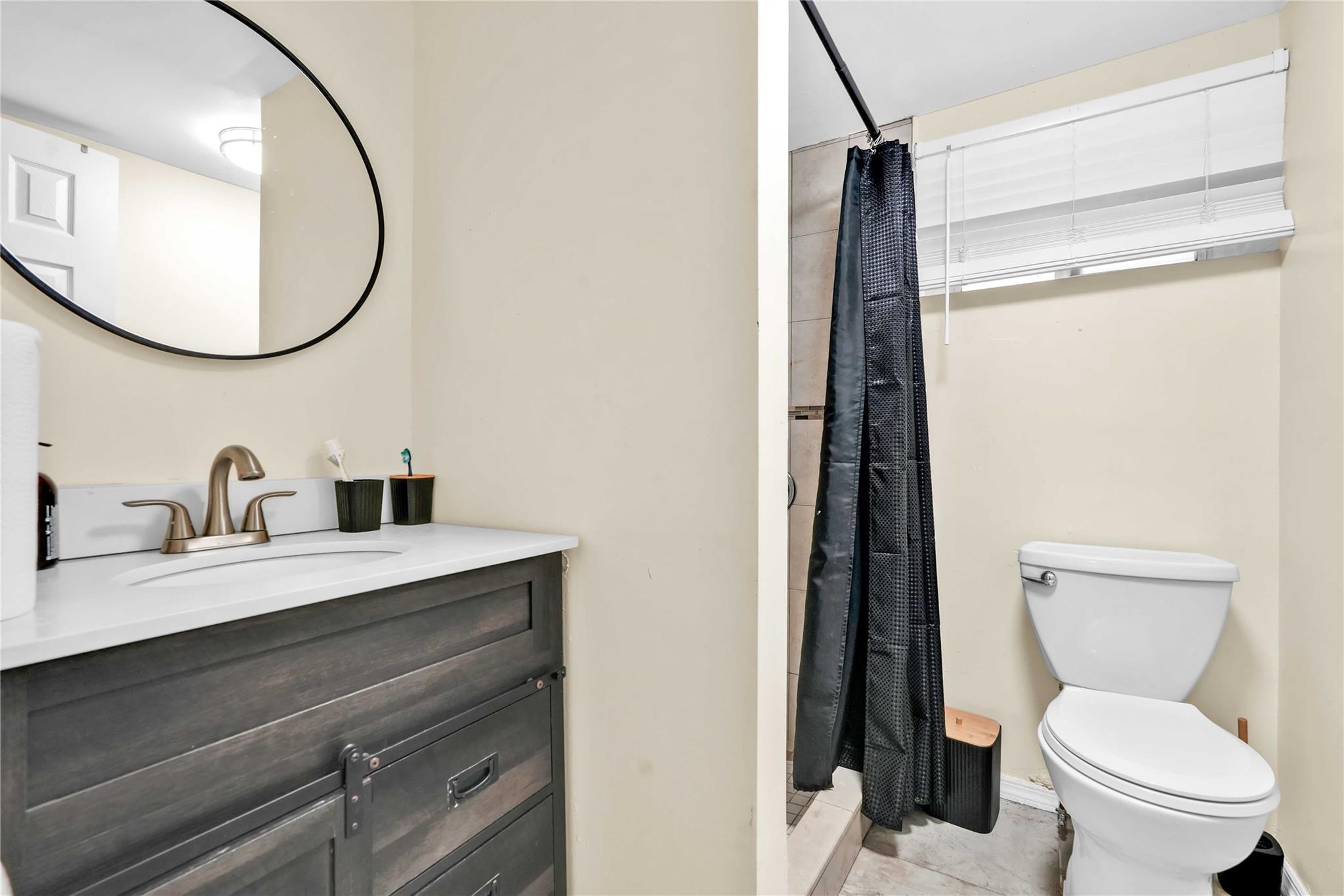 Single Family Farragut  Brooklyn, NY 11236, MLS-849459-8