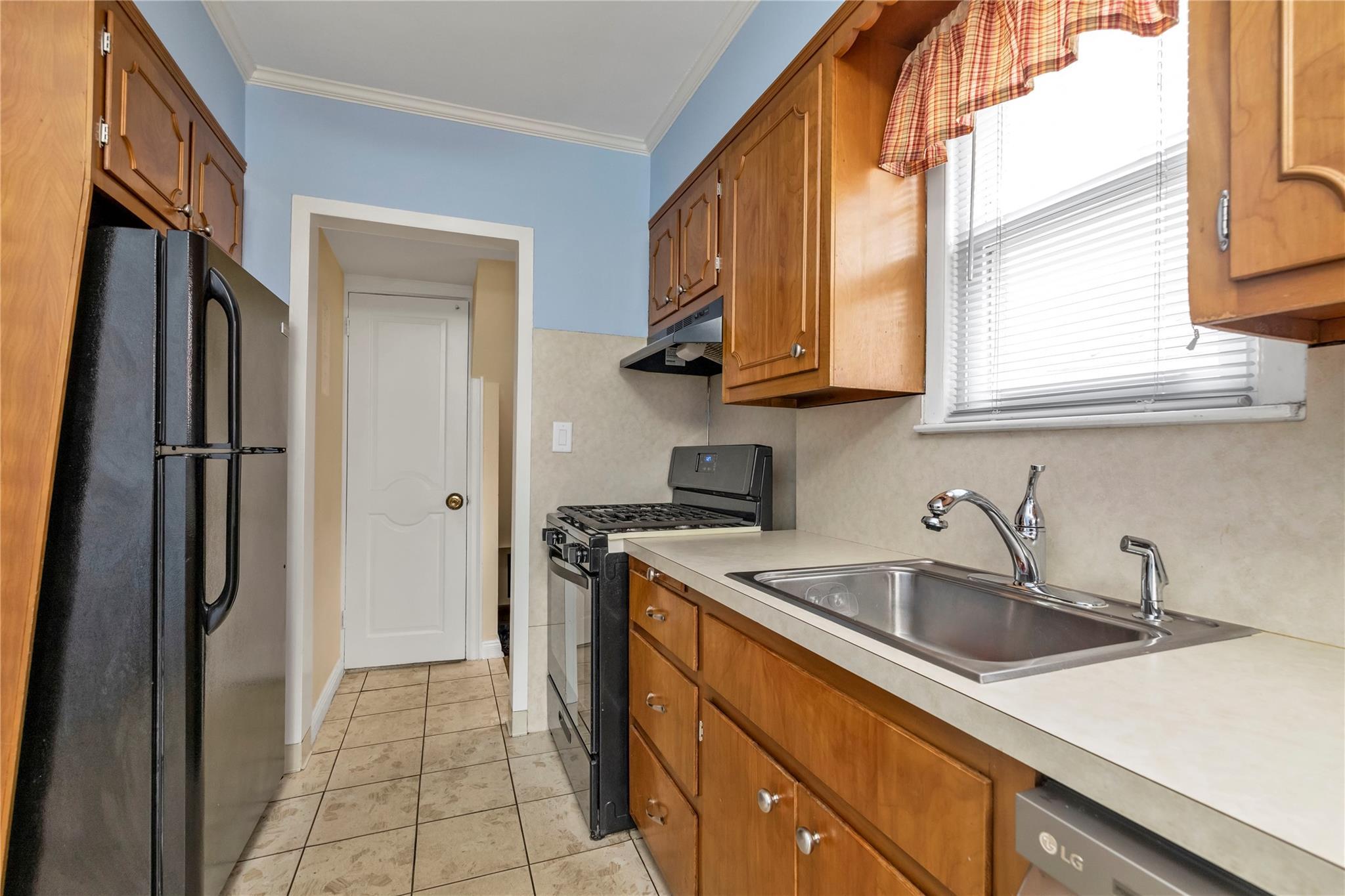 Single Family 166th  Queens, NY 11358, MLS-849464-7