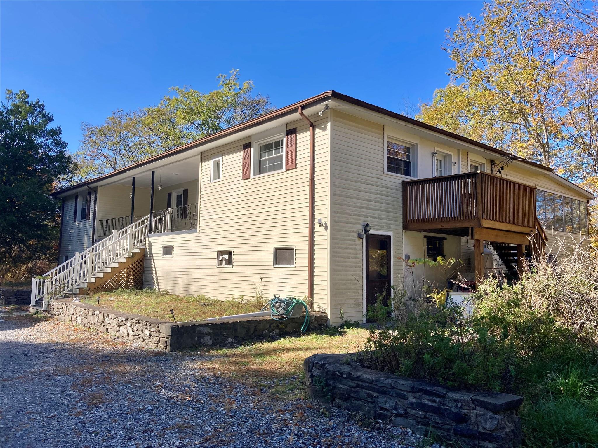Single Family Quarfelt  Dutchess County, NY 12514, MLS-849466-2