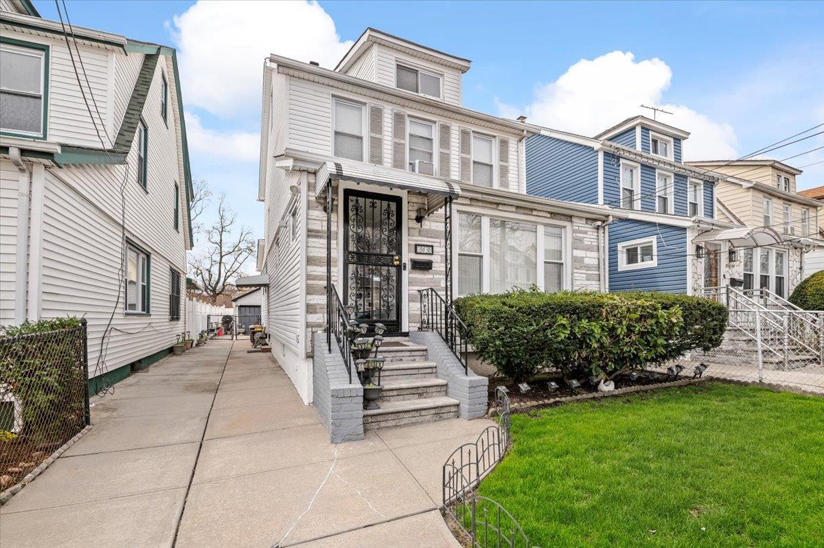 Single Family 113th  Queens, NY 11429, MLS-849467-2