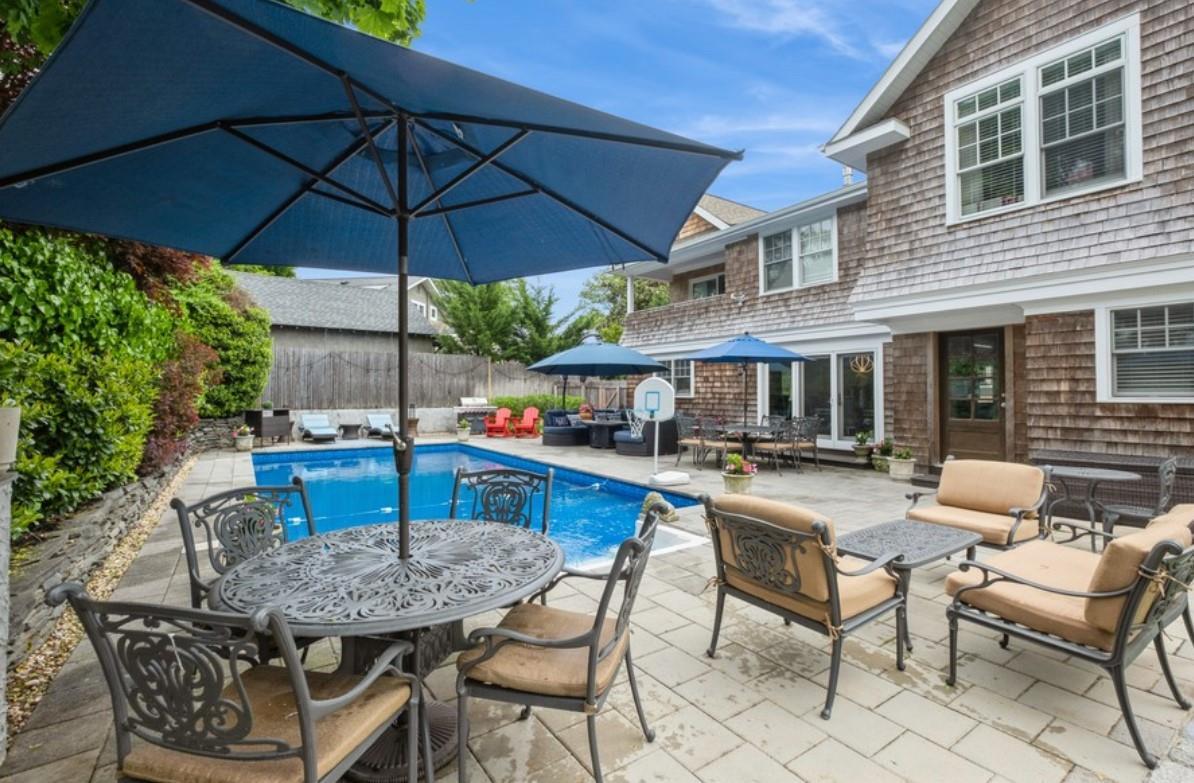 Single Family Hilltop  Nassau County, NY 11709, MLS-849473-5