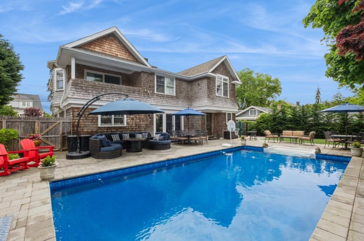 Single Family Hilltop  Nassau County, NY 11709, MLS-849473-7