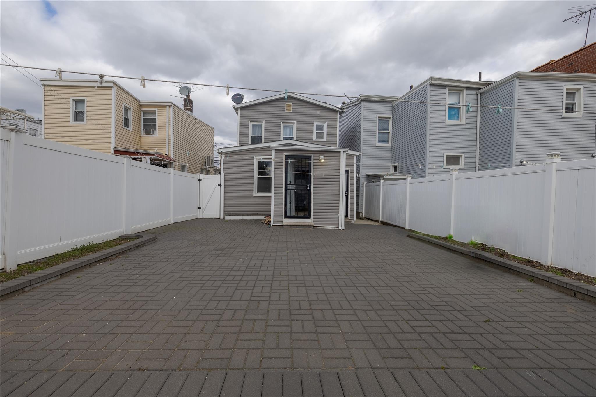 Single Family 88th Street  Queens, NY 11416, MLS-849481-12