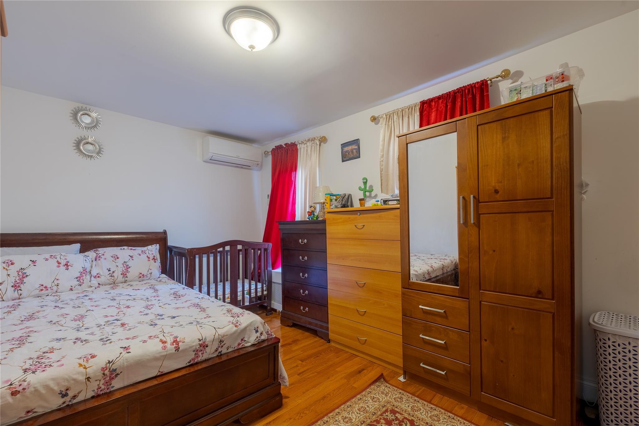 Single Family 88th Street  Queens, NY 11416, MLS-849481-7