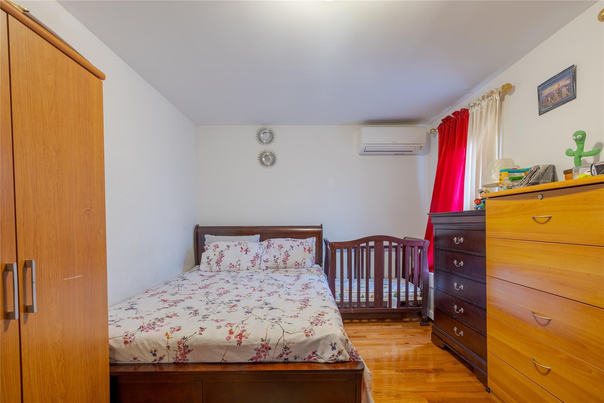 Single Family 88th Street  Queens, NY 11416, MLS-849481-8